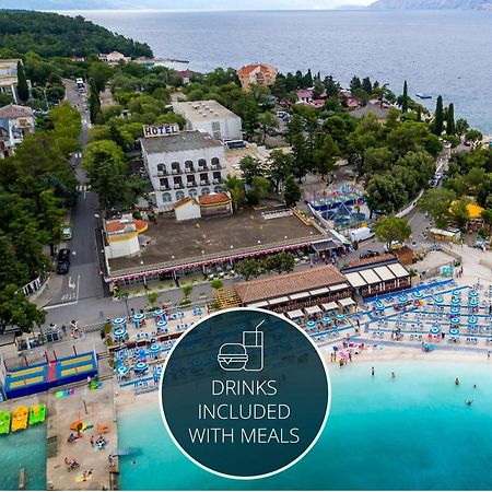 Paviljoni Slaven Hotel Selce Exterior photo